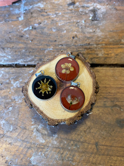 Pendientes con flores reales